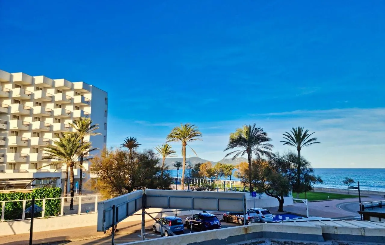 Cozy Apartment With A Fantastic Sea View Cala Millor  Španělsko